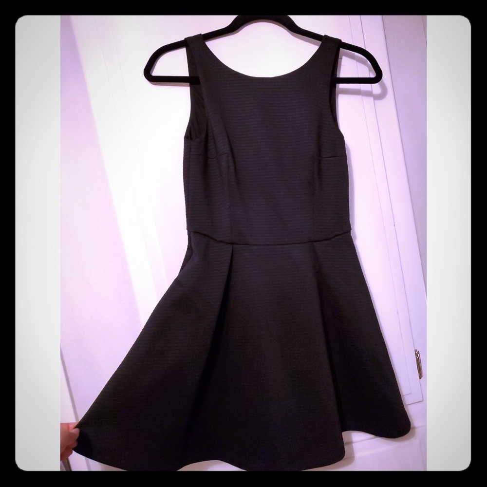 Black Zara Trafaluc Dress
